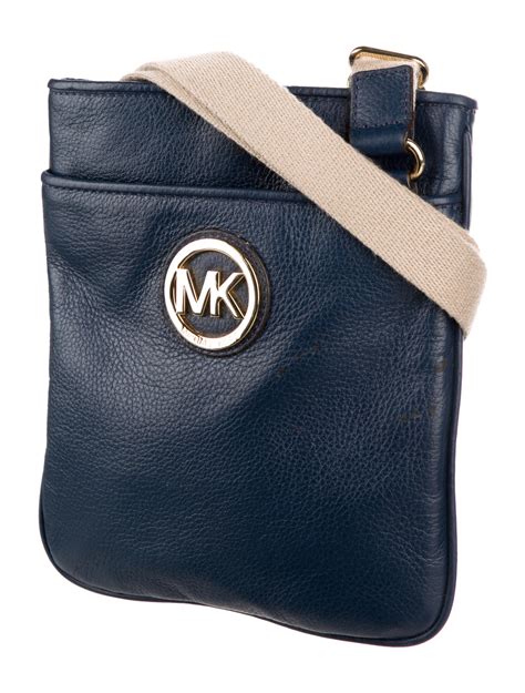 michael kors fulton leather messenger crossbody bag